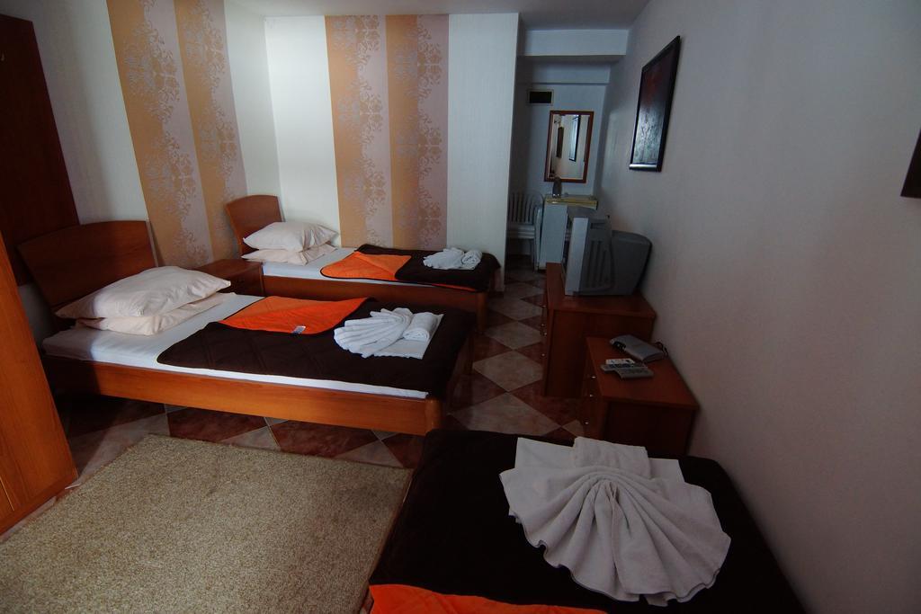 Guesthouse Villa Gaga Budva Exterior photo