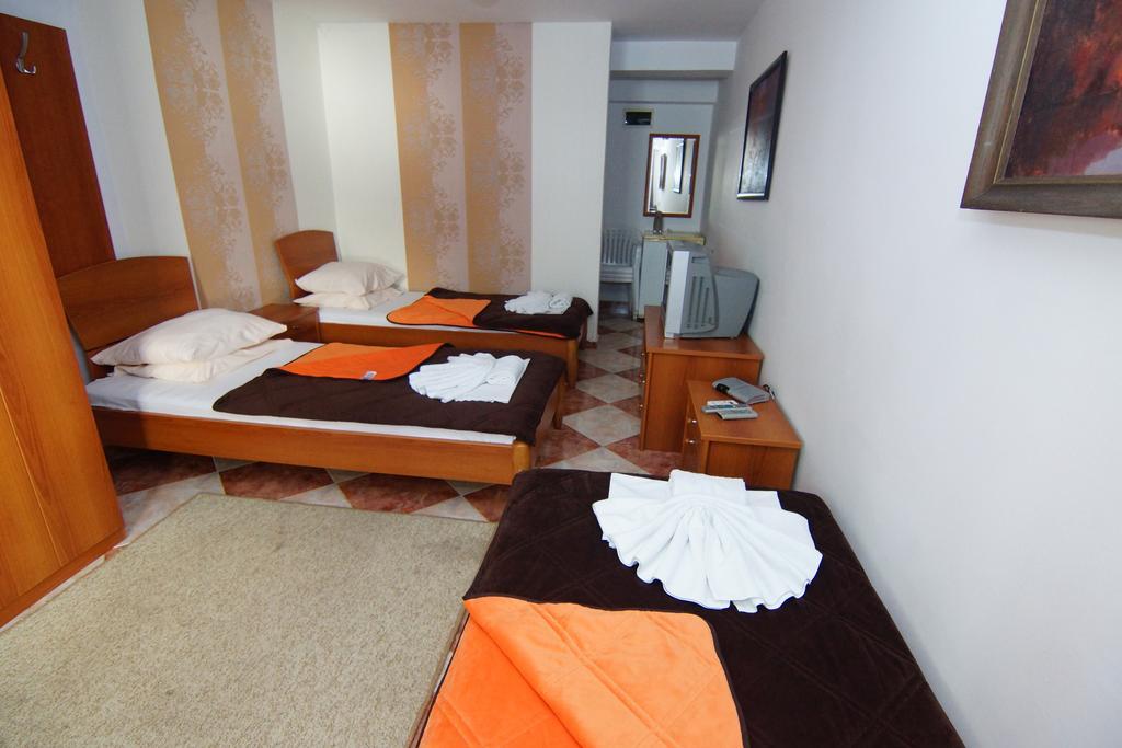 Guesthouse Villa Gaga Budva Exterior photo