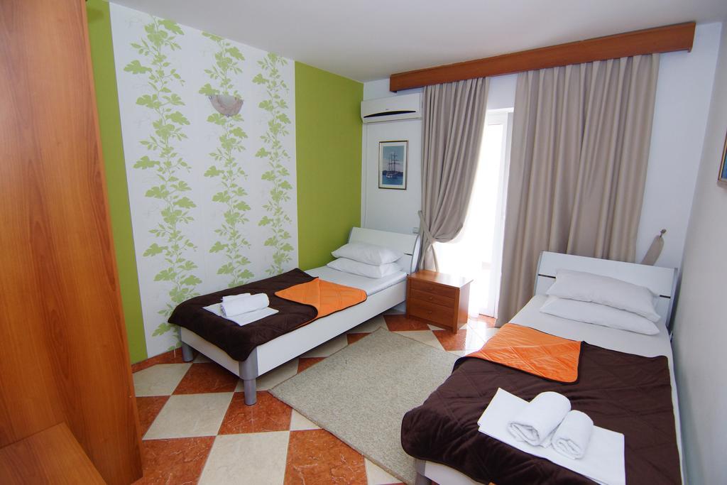 Guesthouse Villa Gaga Budva Exterior photo