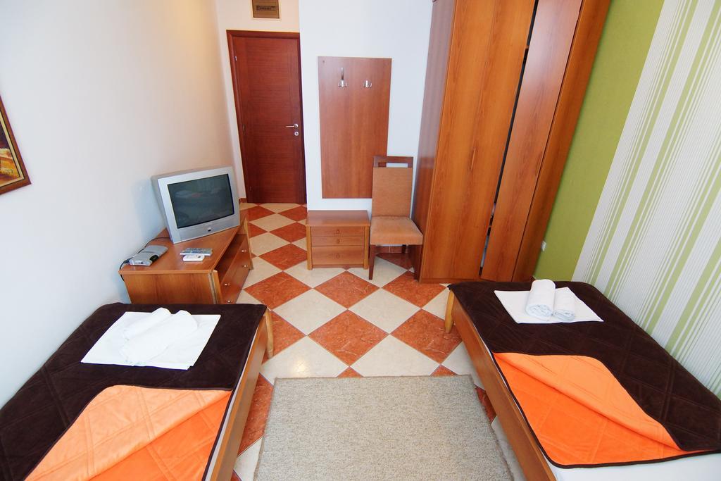 Guesthouse Villa Gaga Budva Exterior photo